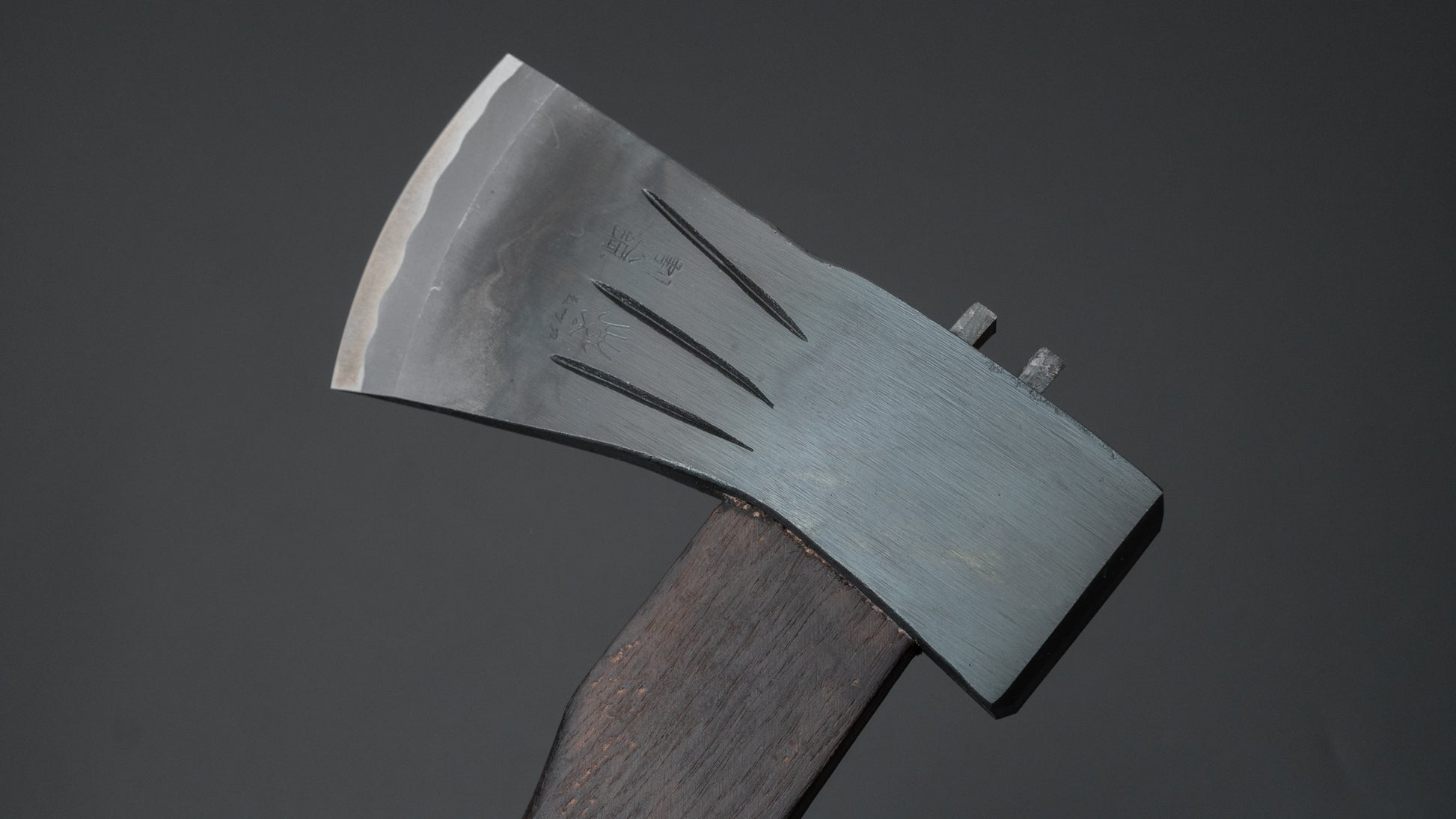 Mizuno Warikomi Koono Axe 600g Burnt Oak Handle - HITOHIRA