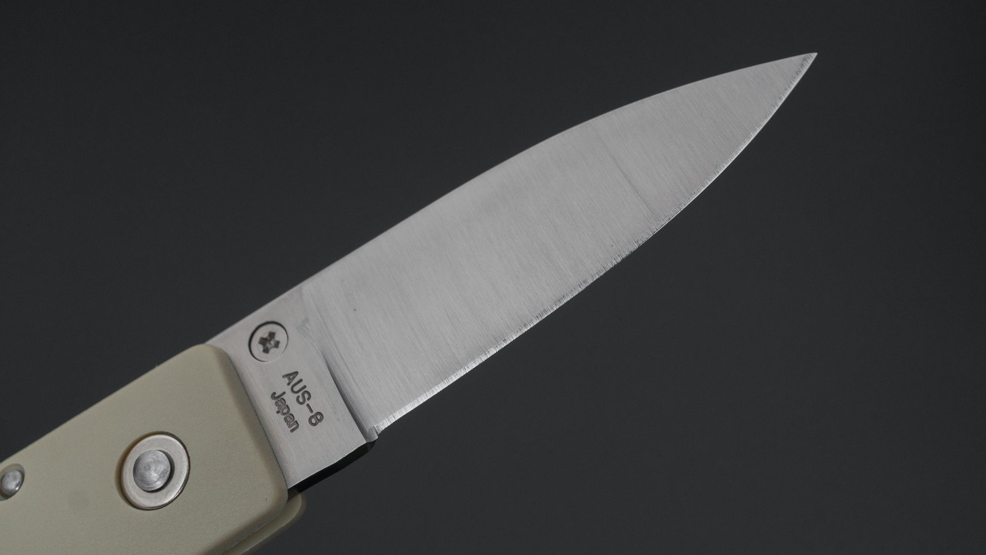 MOKI Coupe Folding Knife Grilon Handle (Sand Beige) - HITOHIRA