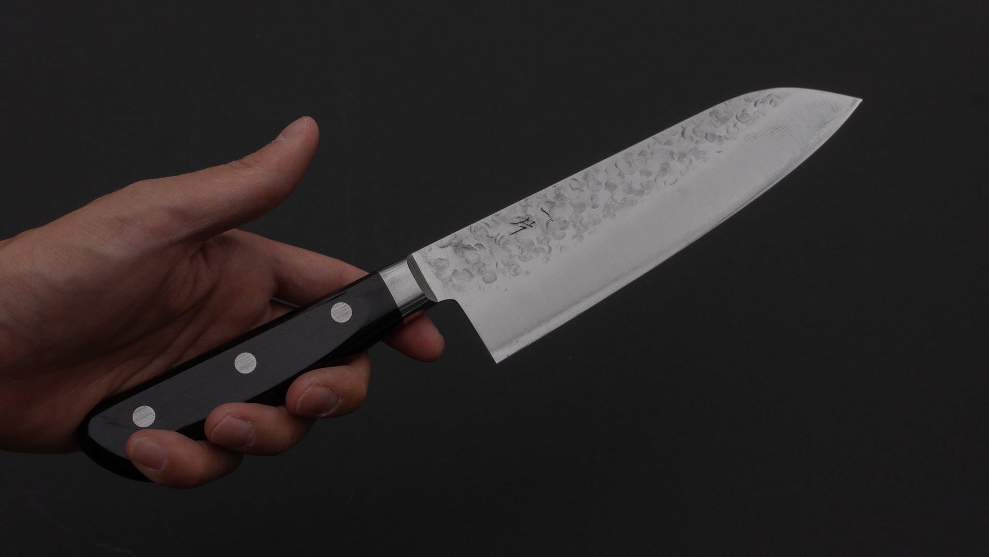 Hitohira T10 Tsuchime Santoku 170mm Pakka Handle - HITOHIRA