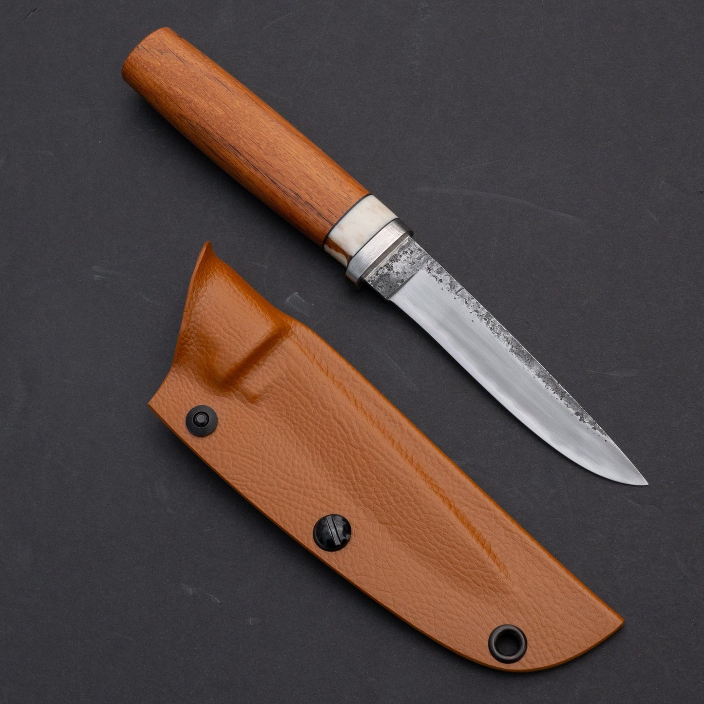 Kanatoko Outdoor Work Fixed Blade Red Oak Handle | HITOHIRA