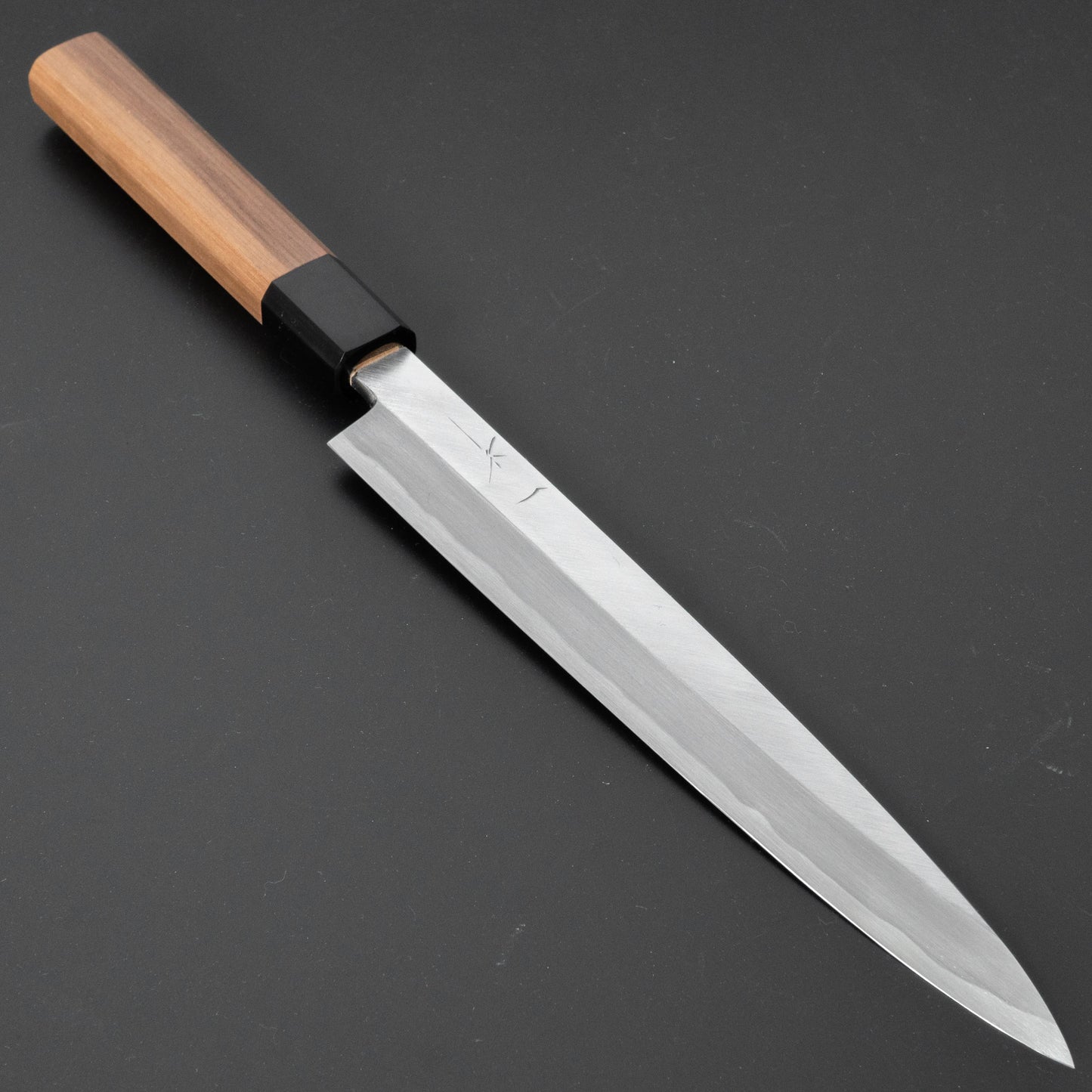 Hitohira Kikuchiyo Manzo White #3 Yanagiba 210mm Walnut Handle (Saya) - HITOHIRA