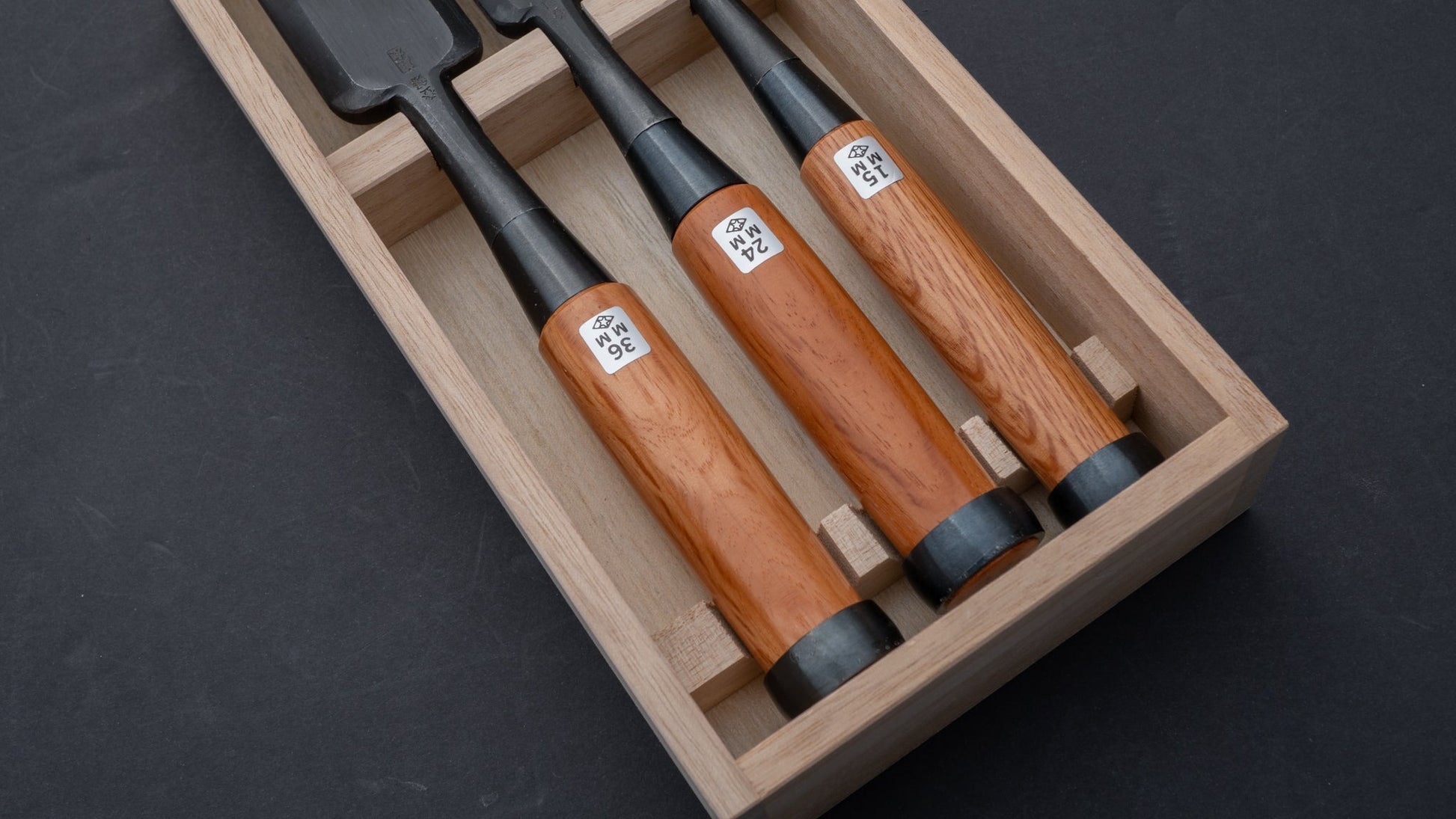 Morihei Yoshitomo Chisel 3 Set (with Kiri Box) | HITOHIRA