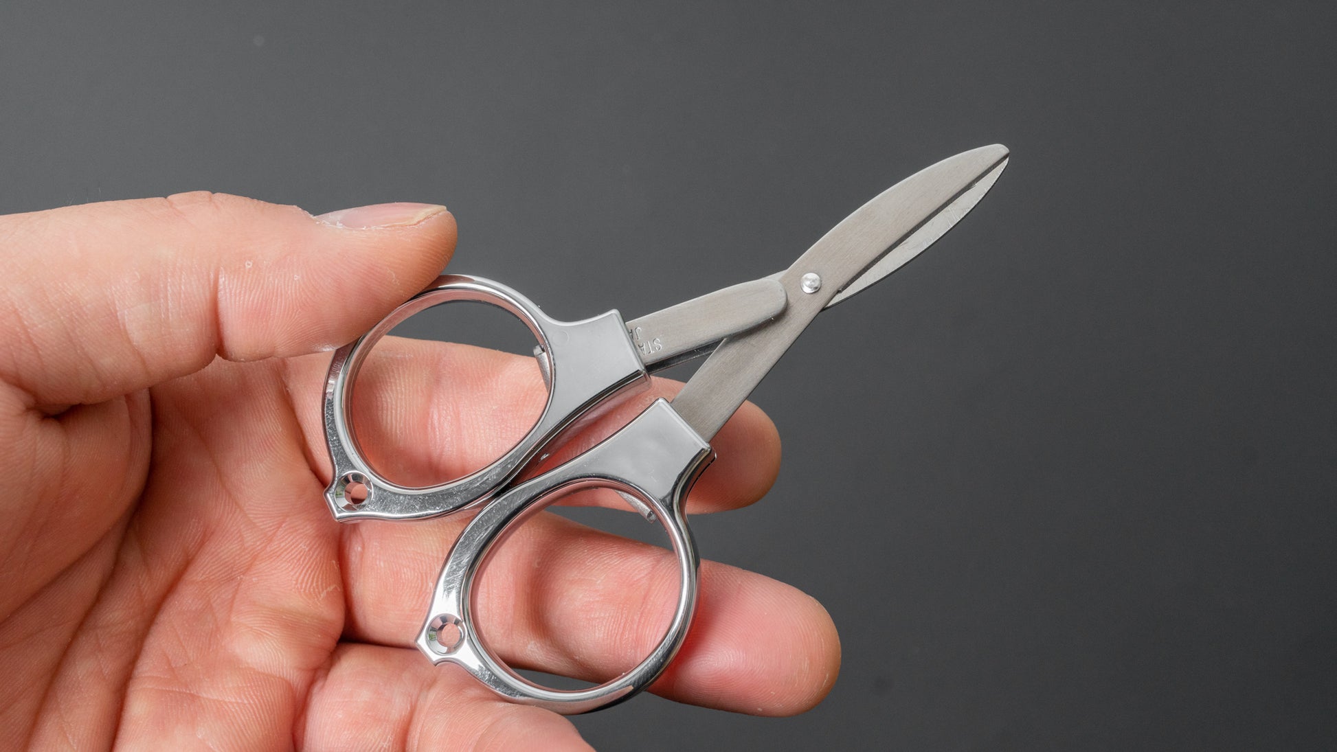 Yoshida Megane Folding Shears (Silver) - HITOHIRA