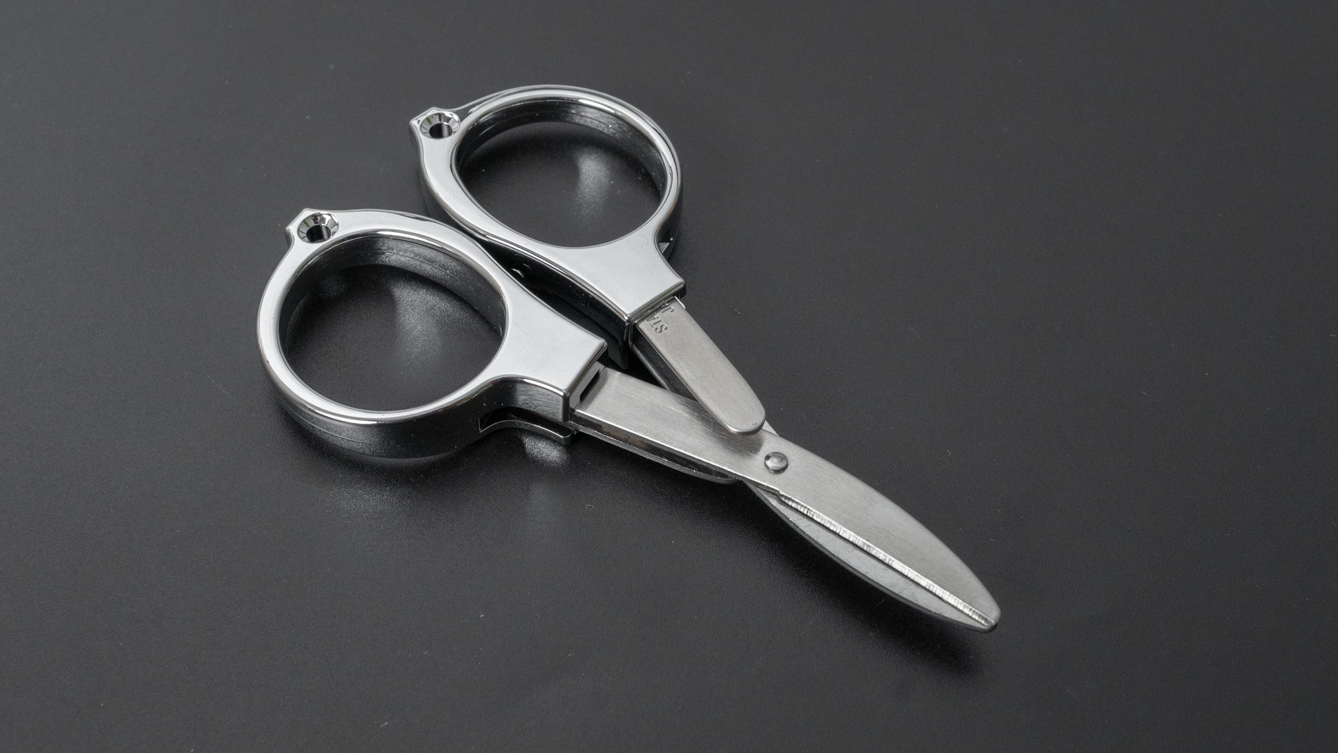 Yoshida Megane Folding Shears (Silver) - HITOHIRA