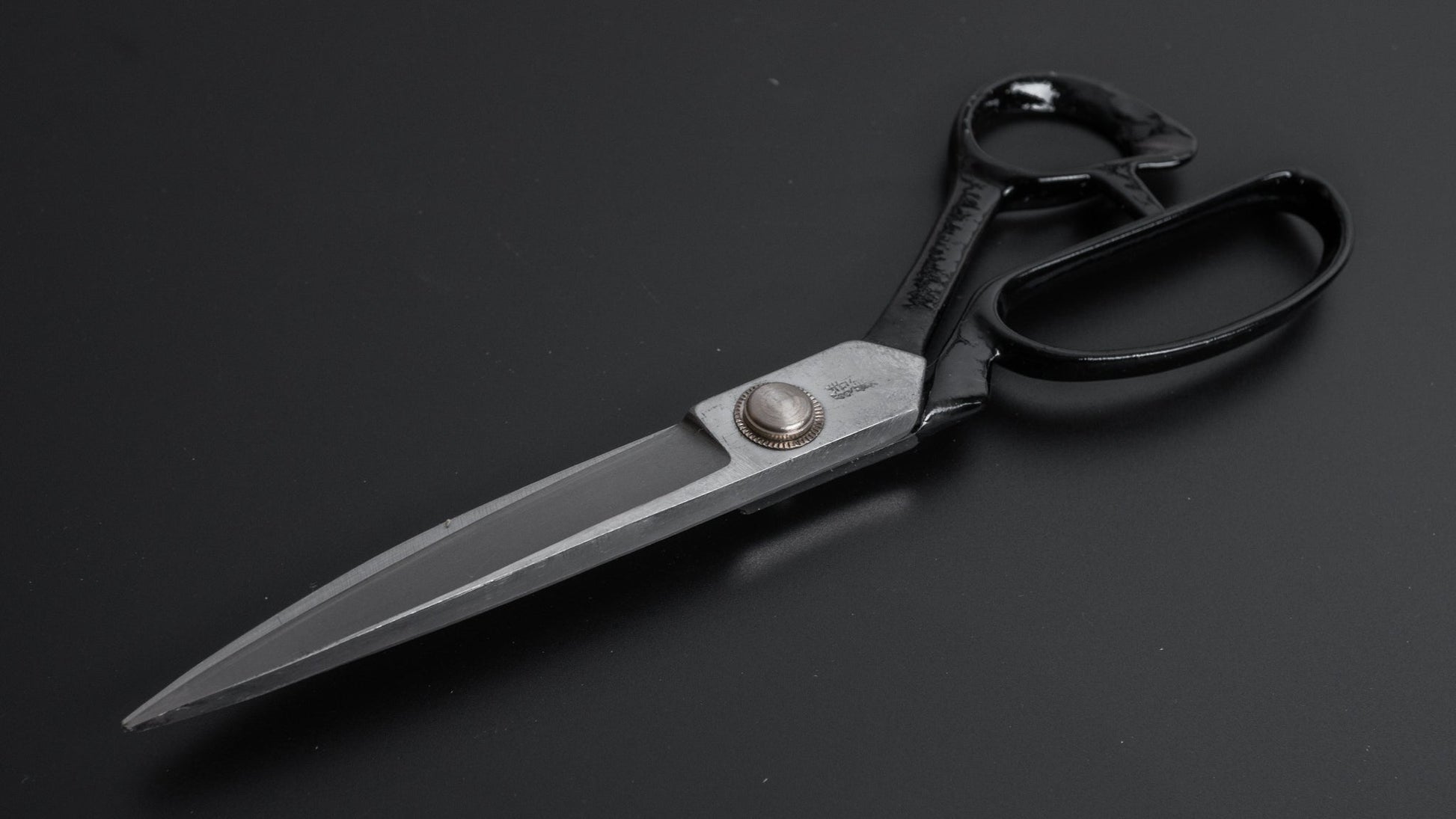 Morihei Yoshitomo Left-Handed Fabric Shears 240mm - HITOHIRA