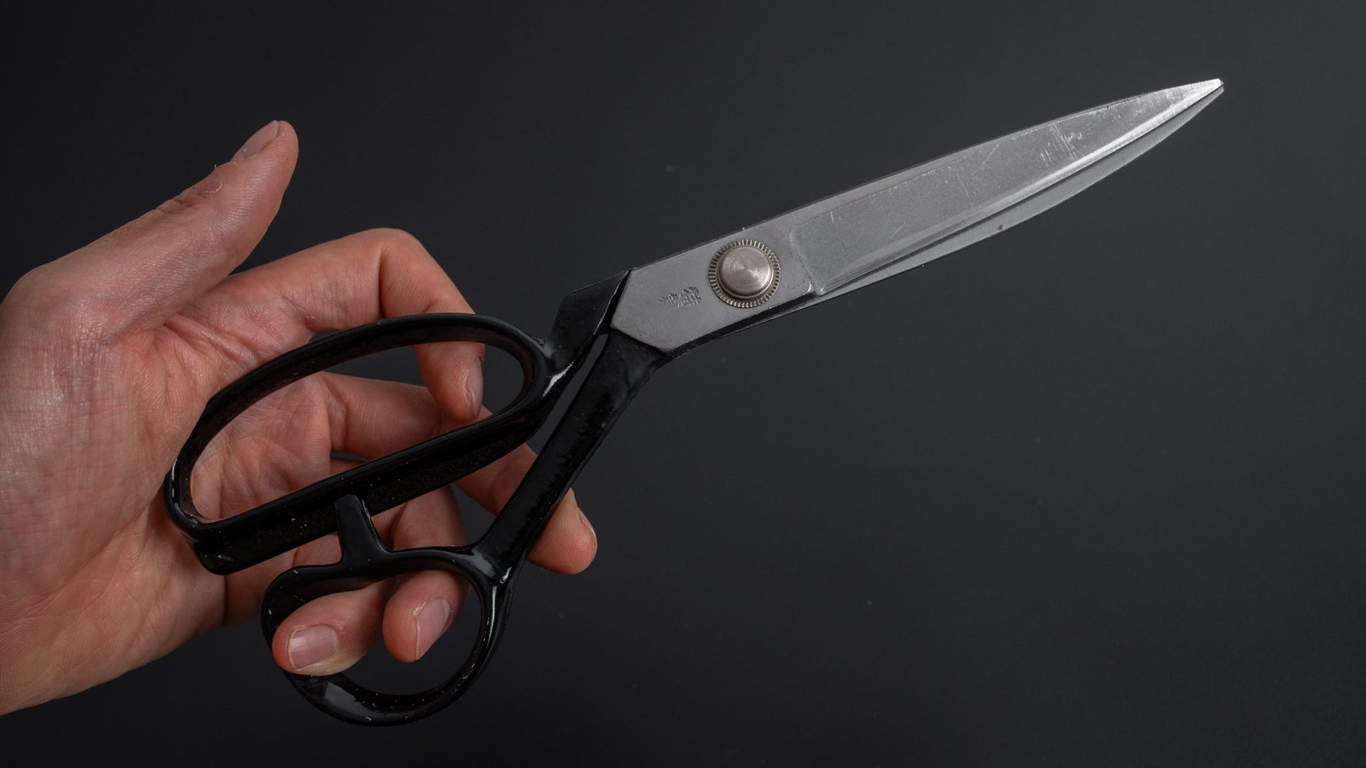 Morihei Yoshitomo Left-Handed Fabric Shears 240mm - HITOHIRA