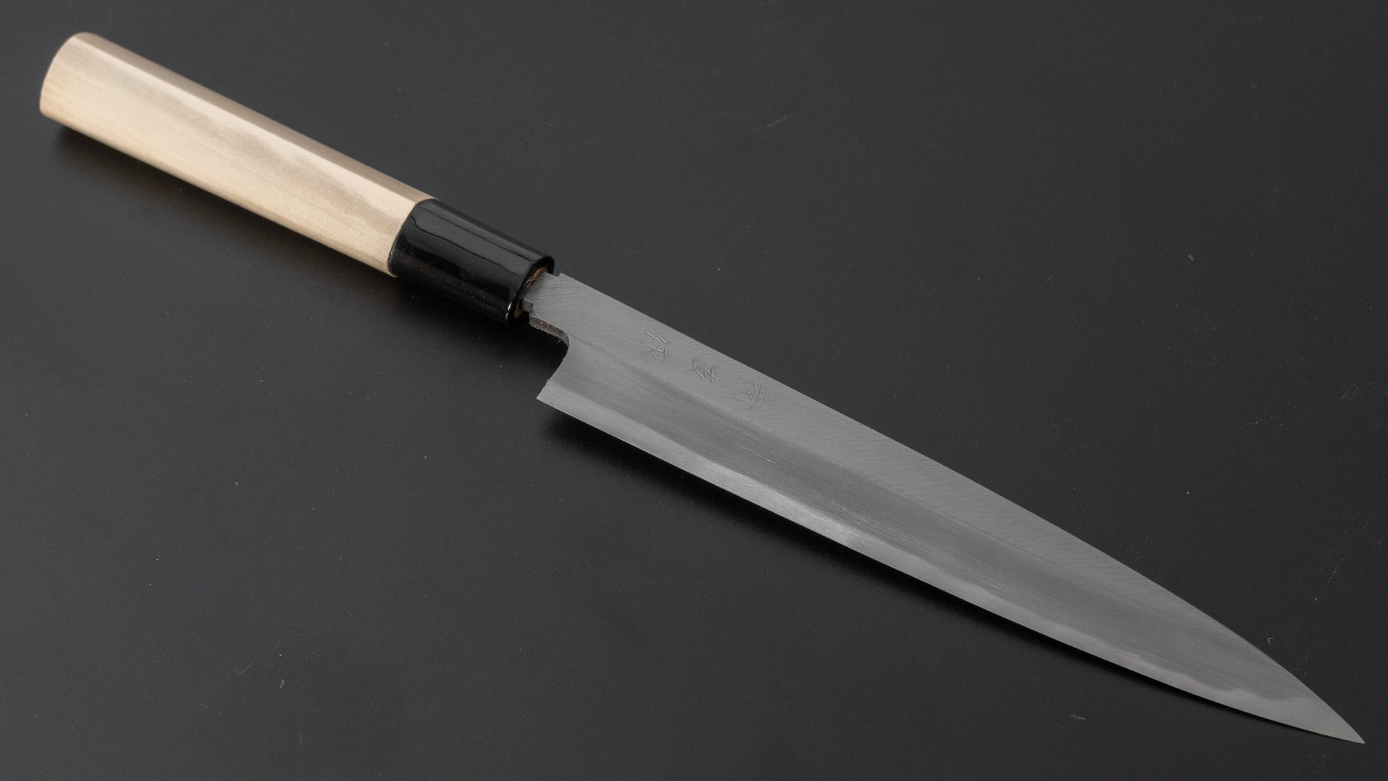 Morihei Yoshitomo Yanagiba 180mm Poplar Handle - HITOHIRA