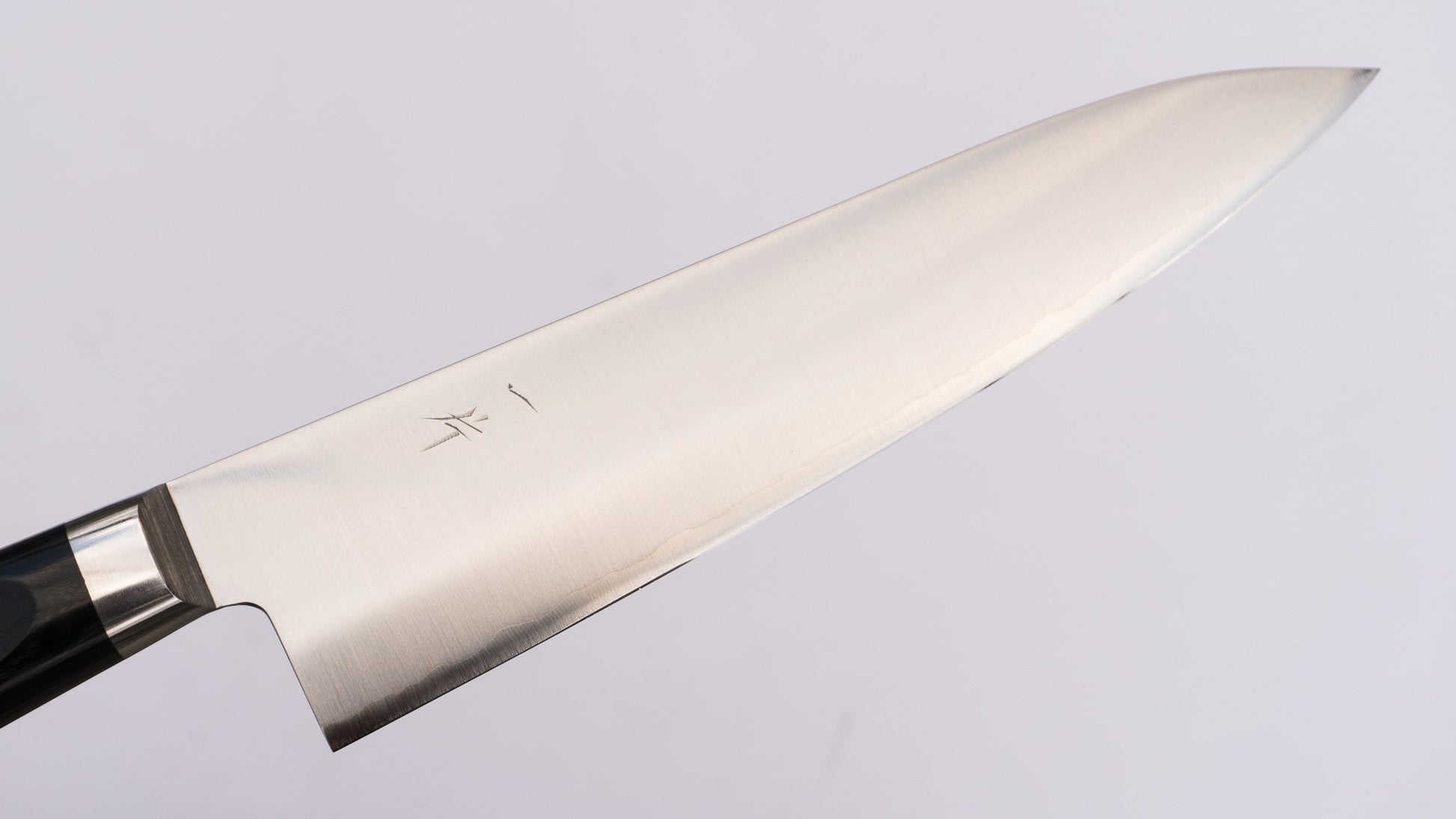 Hitohira T10 Migaki Gyuto 180mm Pakka Handle - HITOHIRA